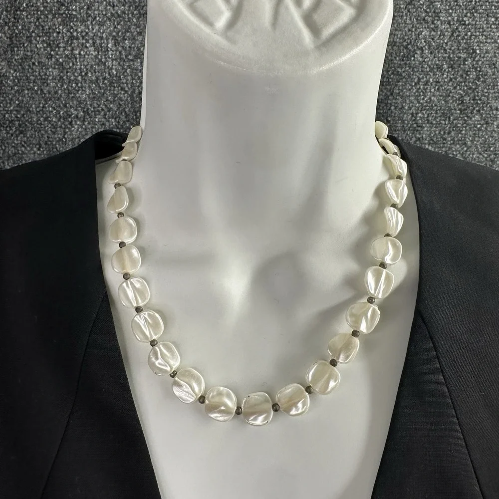 Vintage Medici Abalone Shell Single Strand Necklace Estate